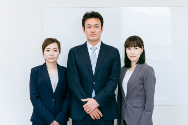 法人保険専門スタッフの人たち
